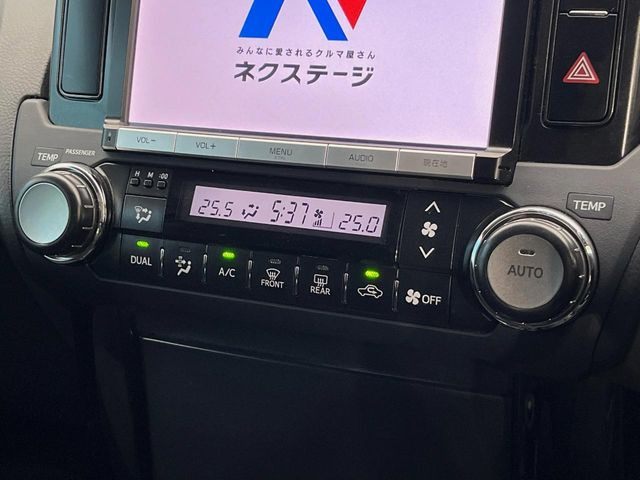 �y���E�Ɨ��^�t���I�[�g�G�A�R���z�^�]�ȂƏ���Ȃł��ꂼ�ꂨ�D�݂̉��x�ɐݒ�\�B����҂ɂ��z�������A���K�ȋ󒲂����͂��v���܂��B