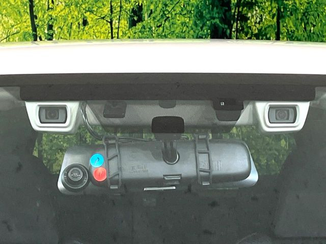 �y�A�C�T�C�gVer3�z�O���̎ԗ��������m���A�Փ˂������Ȏ��͌x��Œ��ӂ𑣂��A�u���[�L�𓥂ޗ͂��T�|�[�g�B�u���[�L�𓥂߂Ȃ������ꍇ�͏Փ˔�Q�y���u���[�L���쓮�A�Փˉ�����T�|�[�g���܂��B