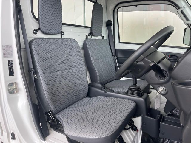 �^�]�ȃV�[�g���͎g�p�������Ȃ��A�ǍD�ȏ�ԂƂȂ��Ă��܂��B���J�Ɏg���Ă������Ƃ��悭�킩��܂��ˁB