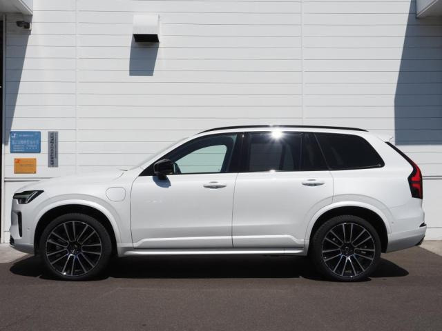 XC90ウルトラ T8 AWD プラグイン ハイブリッド 4WD