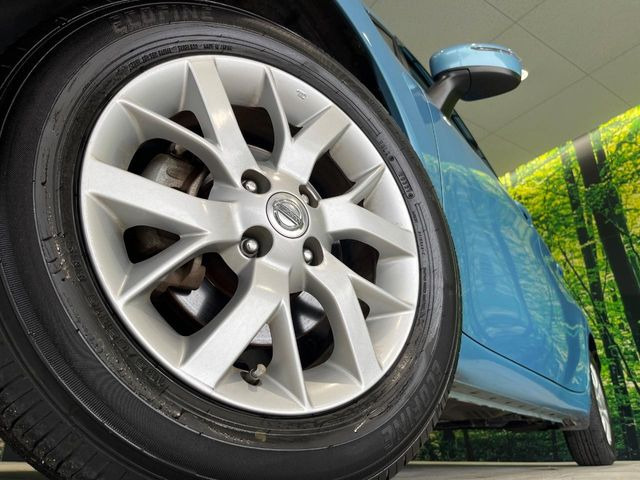 �y����15�C���`�A���~�z�C�[���z�O�ςɃ}�b�`���������A���~�z�C�[���𑕒����Ă���܂��B�e��ЊO�A���~�z�C�[����A�X�^�b�h���X�^�C�����戵�����Ă���܂��B���񂲑��k����������