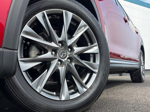 �y����19�C���`�A���~�z�C�[���z�O�ςɃ}�b�`���������A���~�z�C�[���𑕒����Ă���܂��B�e��ЊO�A���~�z�C�[����A�X�^�b�h���X�^�C�����戵�����Ă���܂��B���񂲑��k����������