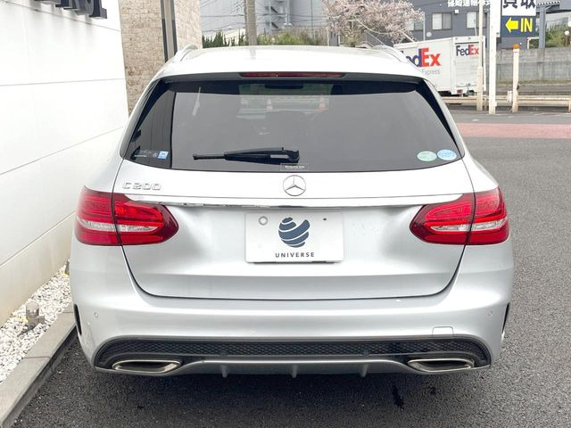 ●当店では第三者機関による車両品質鑑定を導入し、修復歴車を排除。鑑定書が発行されますので、ぱっと見ただけでは分からない箇所まで納得した上でご検討いただけます。※一部未実施の場合がございます。