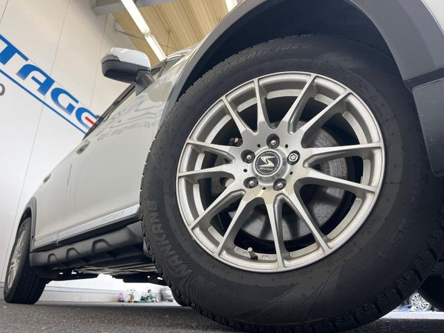 �y17�C���`�A���~�z�C�[���z�O�ςɃ}�b�`�����A���~�z�C�[���𑕒����Ă���܂��B�e��A���~�z�C�[����A�X�^�b�h���X�^�C�����戵�����Ă���܂��B���񂲑��k����������