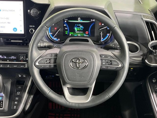 �y�����v�����X�e�A�����O�z�㎿�Ȋv���g�p���邱�ƂŁA��ɂ����������݂ƂĂ��^�]���₷���n���h���ł���