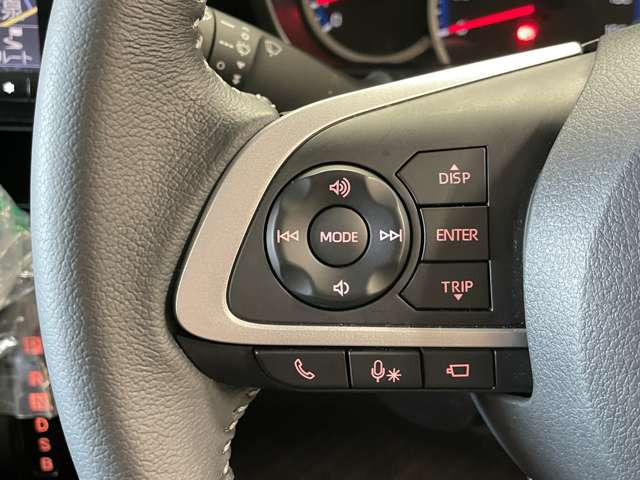 お車の機能や安全装備に関して気になる方は、ぜひ一度ご来店ください!その場でスタッフがご説明可能です!