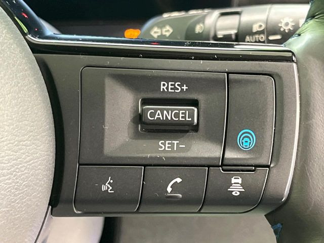 セレナ1.4 e-POWER AUTECH