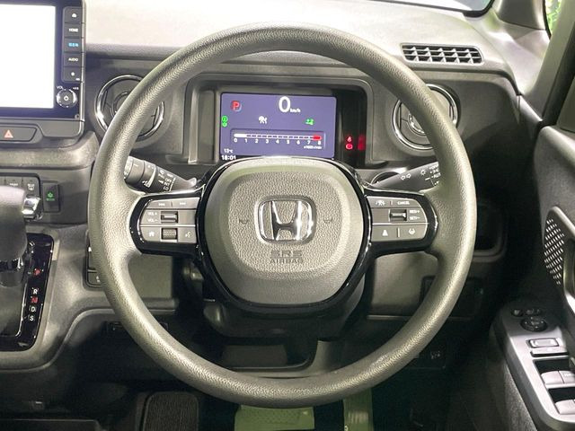 �y�X�e�A�����O�X�C�b�`�z�^�]���A�O������ڐ������炷���ƂȂ��A�I�[�f�B�I���̑��삪�\�ȕ֗��@�\!���S&���K�ȃh���C�u�����o���Ă���܂���