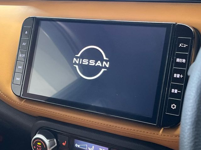 �y����9�^�i�r�z�l�C�̏����i�r�𑕔����Ă���܂��B�i�r�̎g���₷���͂������A�I�[�f�B�I�@�\���[��!�L�����v�◷�s�͂������A�ʋ΂┃�����ȂǕ��i�̃h���C�u���y�����Ȃ�͂���