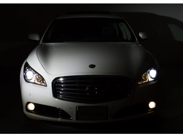 �t�����g�r���[�̑��݊���������������!!�w�b�h���C�g�͎��E�ǍD�̃��C�g�A����Ƀt�H�O���C�g���ځB�f�U�C�����������̂������ł��B