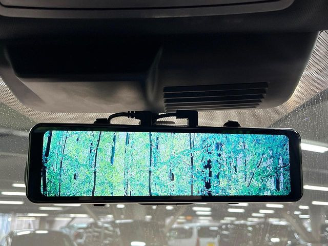 �y�f�W�^�����[���~���[�z��Ȃ̑傫�ȉו��⓯��҂Ō�����m�F���Â炢���ł����S!�J�������B�e�����ԗ�����̉f�������[���~���[���ɕ\���B�N���A�Ȏ��E�ŏ󋵂̊m�F���\�ł�!