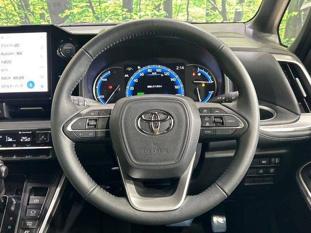 �y�����v�����X�e�A�����O�z�㎿�Ȋv���g�p���邱�ƂŁA��ɂ����������݂ƂĂ��^�]���₷���n���h���ł���