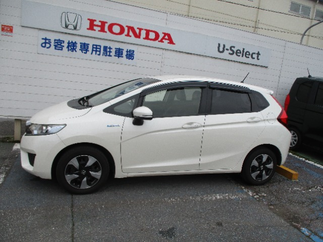 フィット1.5 ハイブリッド Lパッケージ