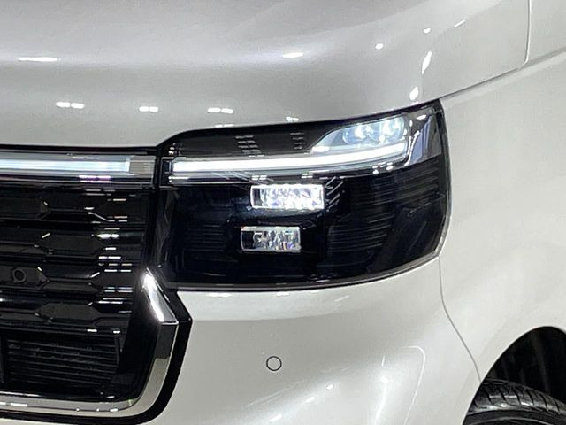 �yLED�w�b�h���C�g�z���V����ԑ��s�����ǍD�Ȏ��E���m�ۂ����S���ĉ^�]�ł��鍂�P�xLED�w�b�h���C�g�𑕔�!�_�����x�������A����d�͂��}�����Ă��܂��B