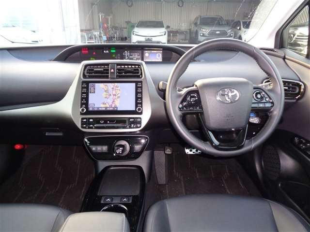 プリウス1.8 S ツーリングセレクション ブラックエディション