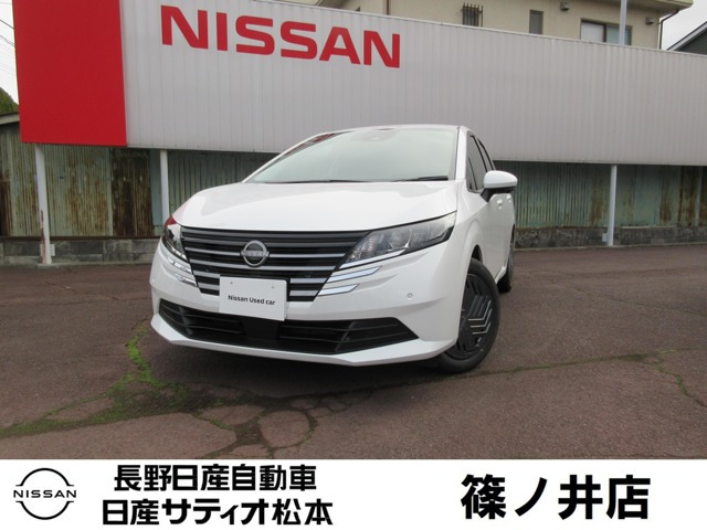 ノート1.2 X FOUR 4WD