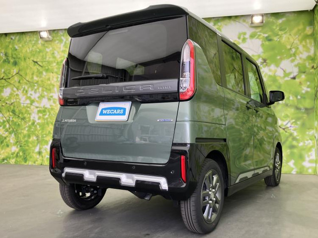 デリカミニT プレミアム 4WD