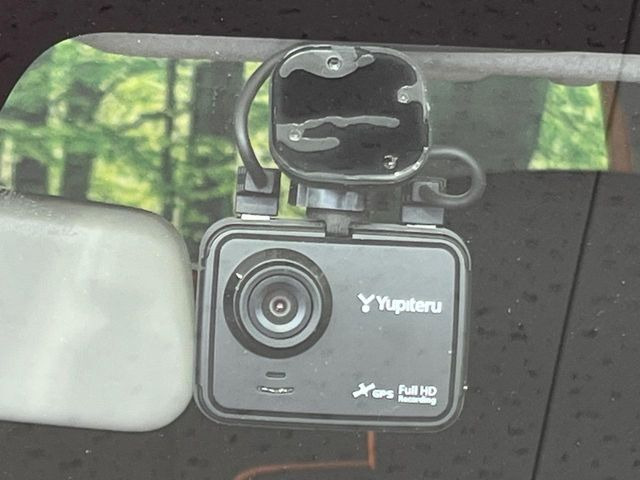 �y�h���C�u���R�[�_�[�z�h���C�u���R�[�_�[����!���s���͂������A������^�]�⎖�̂ɑ��������ہA�f���ŋL�^���A����̃��X�N�ɔ����܂��B���L�^�pSD�J�[�h�͂��q�l�����g�ł��������������K�v������܂��B