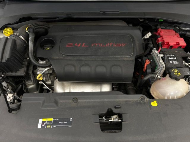 �����X�ł́A�e���[�J�[�̐�p�f�f�e�X�^�[�𓱓��B���Ǝ��i�����e�N�j�J���X�^�b�t���풓���Ă���܂��̂ŁA������̍ۂɂ����S���Ă����p���������܂��B