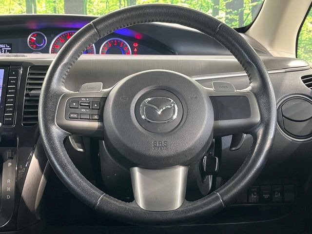 �y�����v�����X�e�A�����O�z�㎿�Ȋv���g�p���邱�ƂŁA��ɂ����������݂ƂĂ��^�]���₷���n���h���ł���