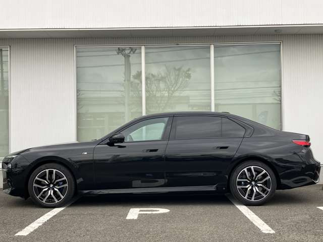 7シリーズ740d xドライブ Mスポーツ 4WD