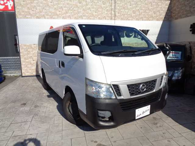 NV350キャラバン2.5 DX ロング ディーゼル 4WD