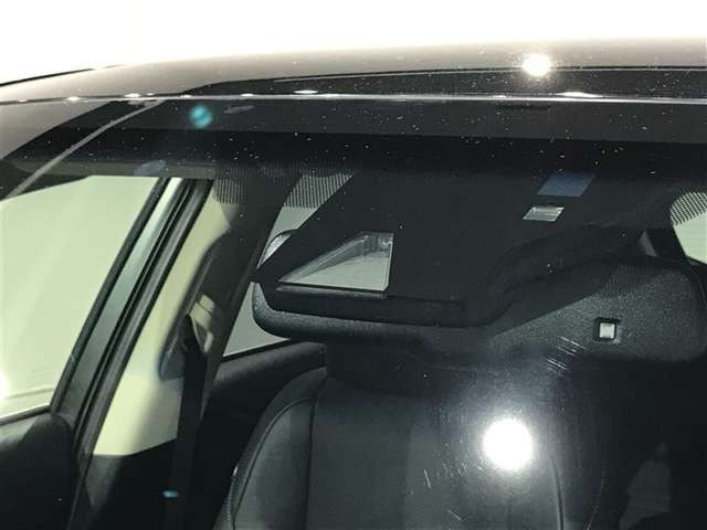 NX200t バージョンL