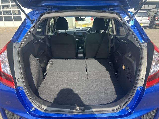 ���X�ł͊F�l�Ɉ��S���Ă��Ԃ��^�]���Ă����������߂̎����ԕی��ւ̉�����JAF�ւ̉����������Ȃ��܂��̂ł���]�̕��͂��C�y�ɂ����k������!