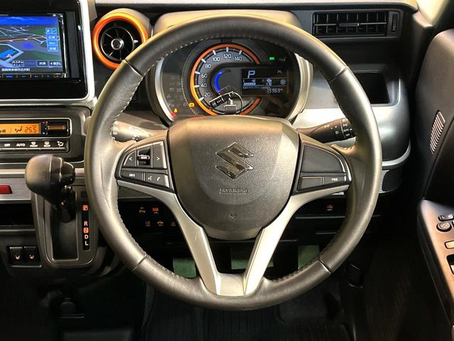 �y�����v�����X�e�A�����O�z�㎿�Ȋv���g�p���邱�ƂŁA��ɂ����������݂ƂĂ��^�]���₷���n���h���ł���