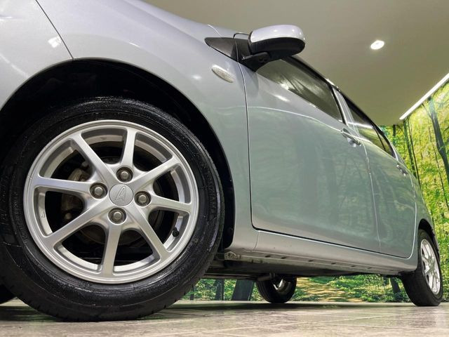 �y����14�C���`�A���~�z�C�[���z�O�ςɃ}�b�`���������A���~�z�C�[���𑕒����Ă���܂��B�e��ЊO�A���~�z�C�[����A�X�^�b�h���X�^�C�����戵�����Ă���܂��B���񂲑��k����������