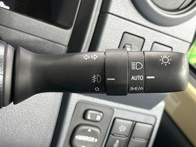 �y�I�[�g���C�g�z����̖��邳�ɉ����Ď����Ńw�b�h���C�g�̓_���E�������ł���@�\�ł�!���C�g�̕t���Y��E�����Y��Ȃǂ������Ȃ�A�J�̓���[���̑��s�����S!�g���l���ʉߎ����֗��ł��ˁ�