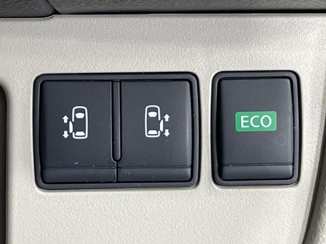 �y�����p���[�X���C�h�h�A�z�X�}�[�g�L�[��^�]�Ȃ̃X�C�b�`�Ō�ȗ����X���C�h�h�A�̊J���\���d��������͂����ăh�A���J����K�v�������A�����Ȃ��q�l�ł��ȒP�ɊJ���߂ł����K�ł���