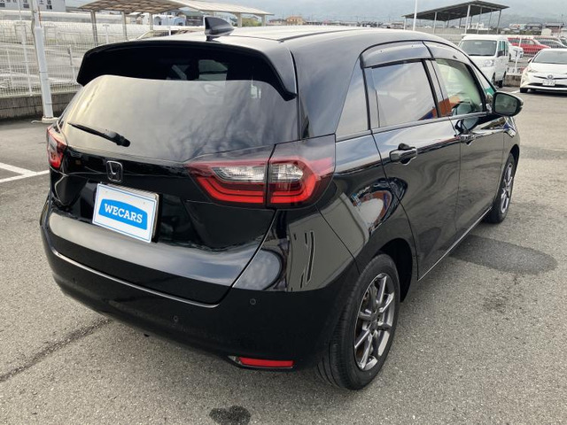 フィット1.3 ベーシック