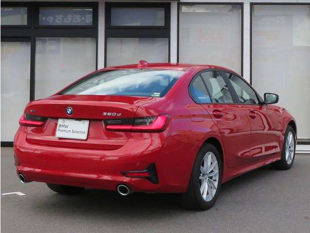 3シリーズセダン320d xドライブ  4WD
