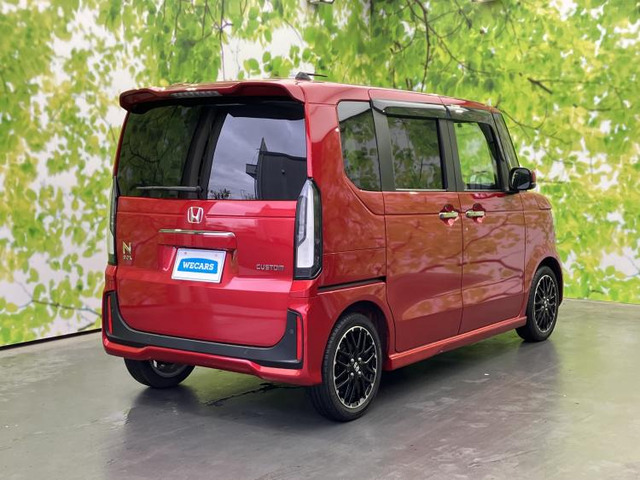 N-BOXカスタムターボ コーディネートスタイル モノトーン