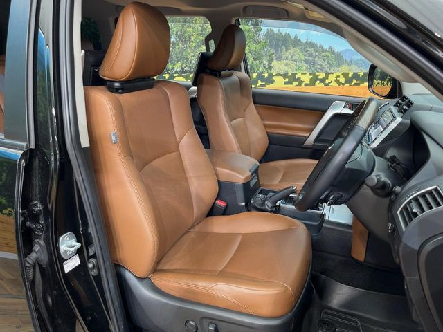 �^�]�ȃV�[�g���͎g�p�������Ȃ��A�ǍD�ȏ�ԂƂȂ��Ă��܂��B���J�Ɏg���Ă������Ƃ��悭�킩��܂��ˁB