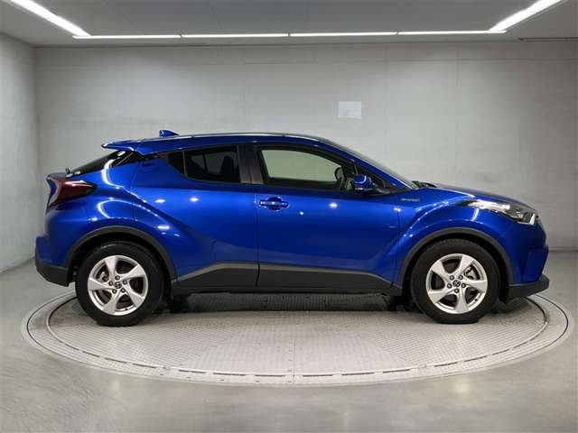 C-HRハイブリッド 1.8 S