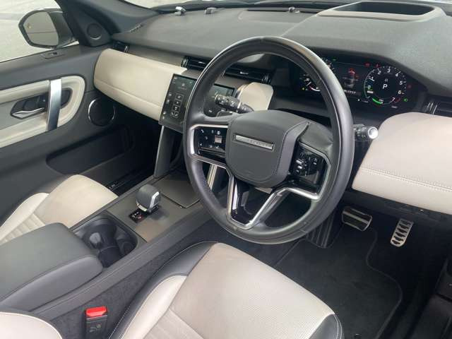 ディスカバリースポーツダイナミック HSE 1.5L P300e 4WD