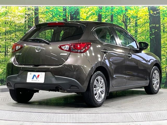 ☆全国のネクステージからお取り寄せが可能※!遠方の店舗に展示してあるクルマが気になる場合も、最寄りの店舗でご覧いただくことが可能です!是非私たちに要望をお聞かせください!※別途費用