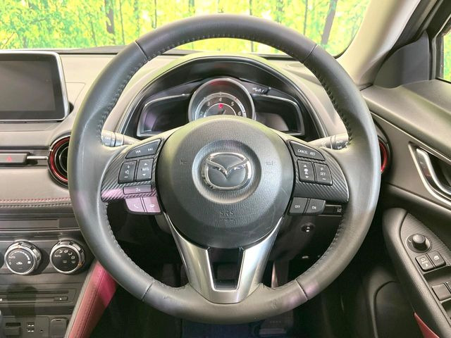 �y�����v�����X�e�A�����O�z�㎿�Ȋv���g�p���邱�ƂŁA��ɂ����������݂ƂĂ��^�]���₷���n���h���ł���