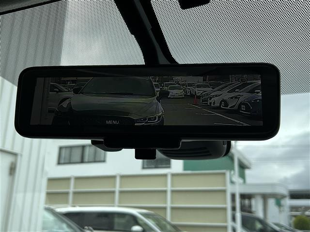 セレナ1.2 e-POWER ハイウェイスターV