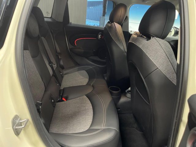 ���㕔���Ȃ��C�ɂȂ�悤�ȃL�Y�E�����ւ��蓙�A�傫�ȃ_���[�W�͂Ȃ��A�ǍD�ȏ�Ԃł��B