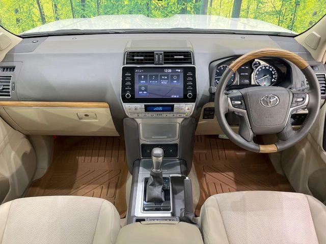 ランドクルーザープラド2.7 TX Lパッケージ マットブラック エディション 4WD