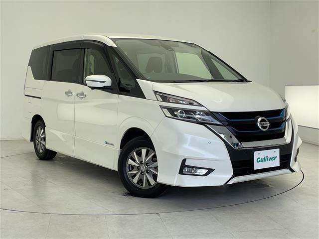 セレナ1.2 e-POWER ハイウェイスターV