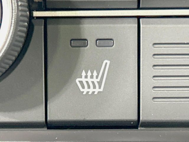 �y�V�[�g�q�[�^�[�z�������ɏd�󂷂�V�[�g�q�[�^�[!�G�A�R����葁�����܂��Ă����̂Ŋ�����̐l�����S�ł��ˁ�G�A�R���̉����͊������邩����A�Ƃ������ɂ����������߂ł��B