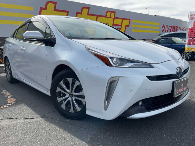 プリウス（トヨタ）1.8 S セーフティ プラスII　【GOO鑑定☆5内装4】 中古車画像