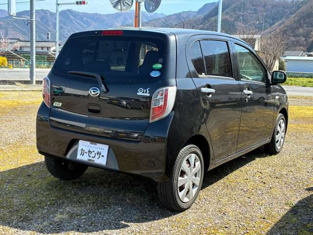 ミライースXf メモリアルエディション 4WD