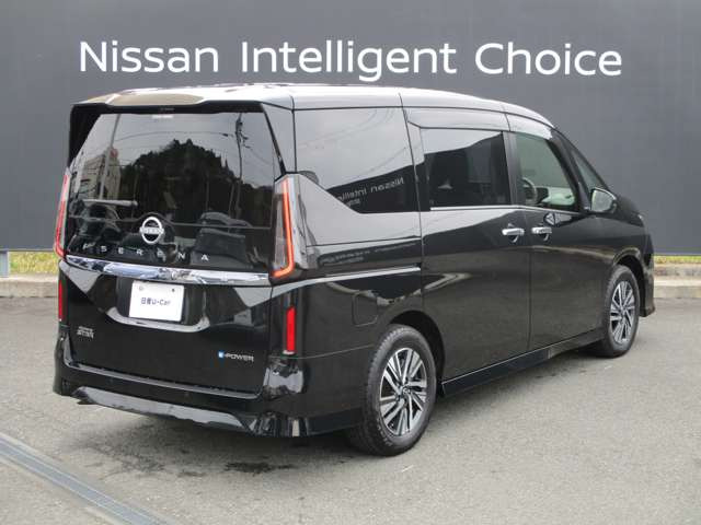 セレナ1.4 e-POWER ハイウェイスターV