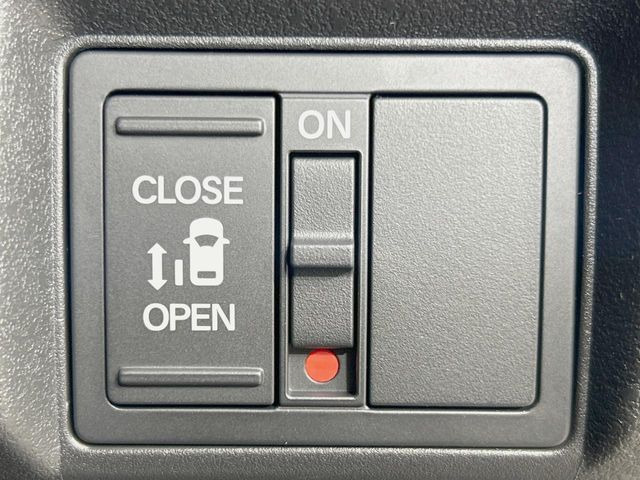 �y�p���[�X���C�h�h�A�z�X�}�[�g�L�[��^�]�Ȃ̃X�C�b�`�ŃX���C�h�h�A�̊J���\���d��������͂����ăh�A���J����K�v�������A���������q�l�ł��A�d���ו��������Ă��鎞�����N�ɊJ���߂ł��܂���