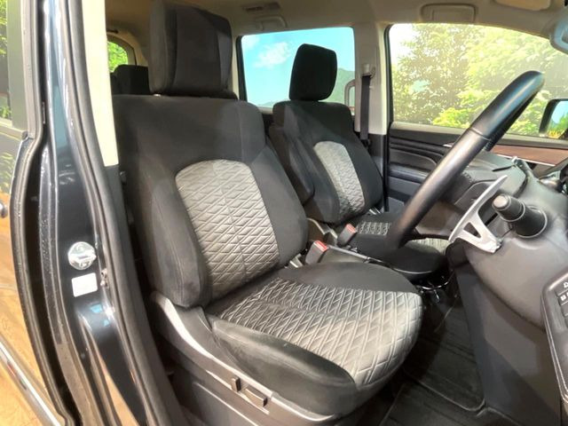 �^�]�ȃV�[�g���͎g�p�������Ȃ��A�ǍD�ȏ�ԂƂȂ��Ă��܂��B���J�Ɏg���Ă������Ƃ��悭�킩��܂��ˁB